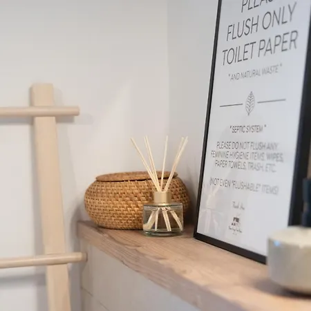 Away From Vakantiehuis