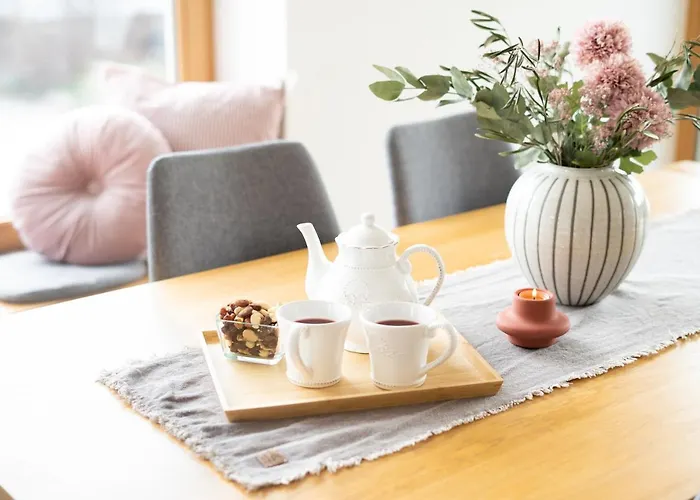 Away From רדובליצ'ה