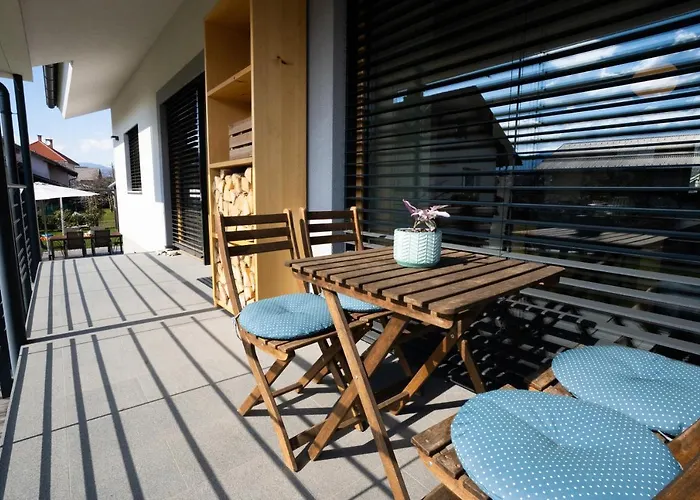 Away From בית נופש